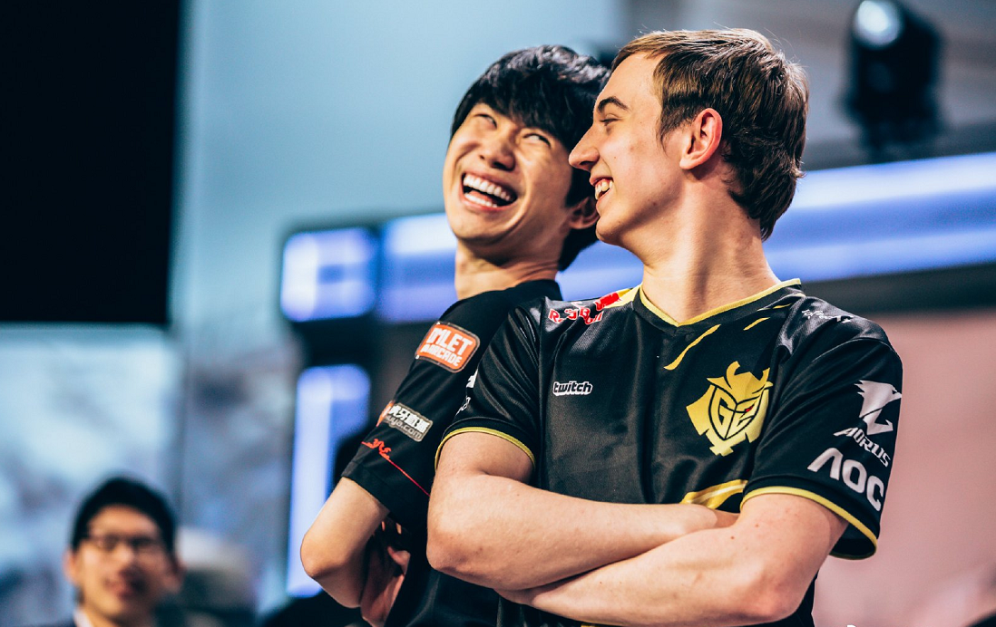 FNC力克NS,Caps开启传奇时刻峡谷大战成都决赛之夜,成为赛场最大亮点 FNC力克NS,Caps开启传奇时刻峡谷大战成都决赛之夜,成为赛场最大亮点