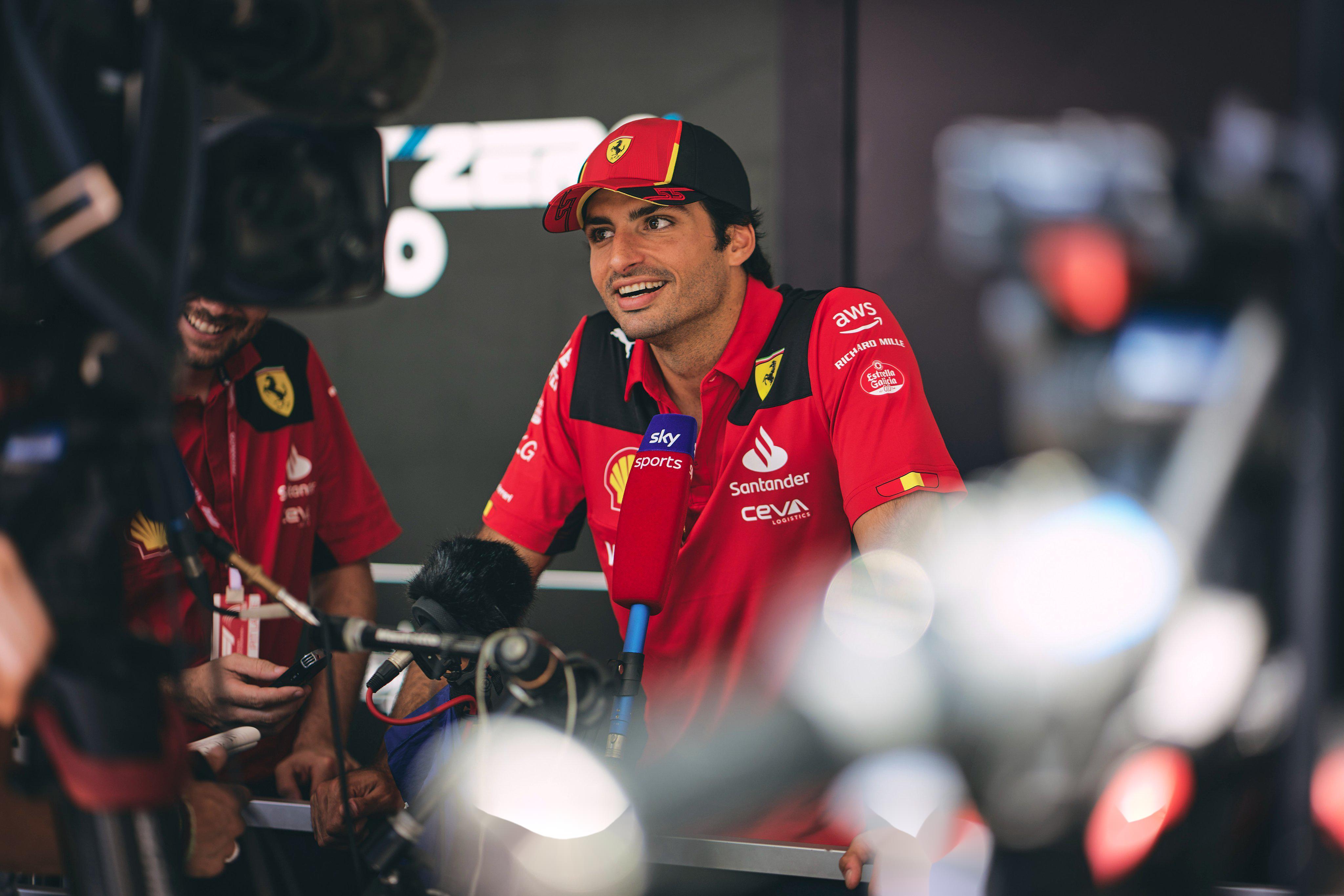 包含红牛二队横扫法拉利,塞恩斯高光表现的词条 包含红牛二队横扫法拉利,塞恩斯高光表现的词条