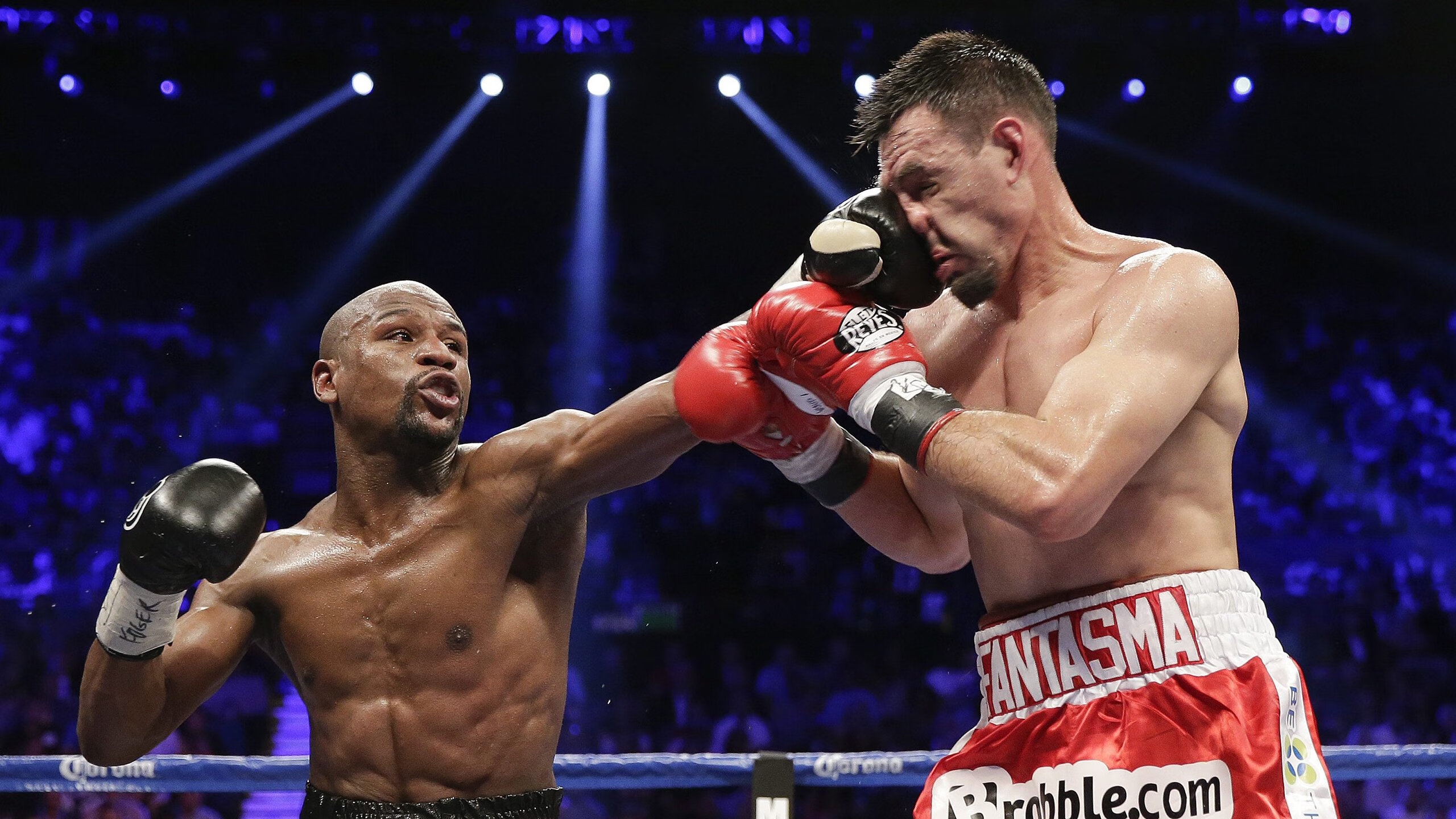 世界排名争夺战之夜,英格拉姆完成自我救赎